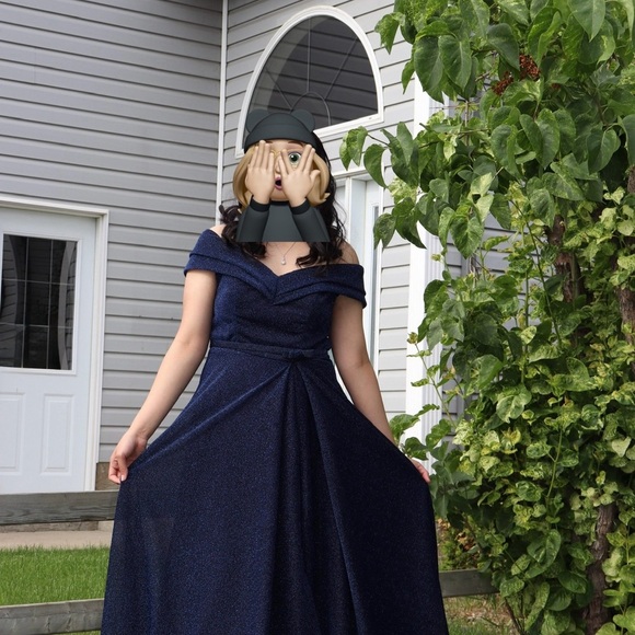 Dresses & Skirts - Grad/Prom Dress